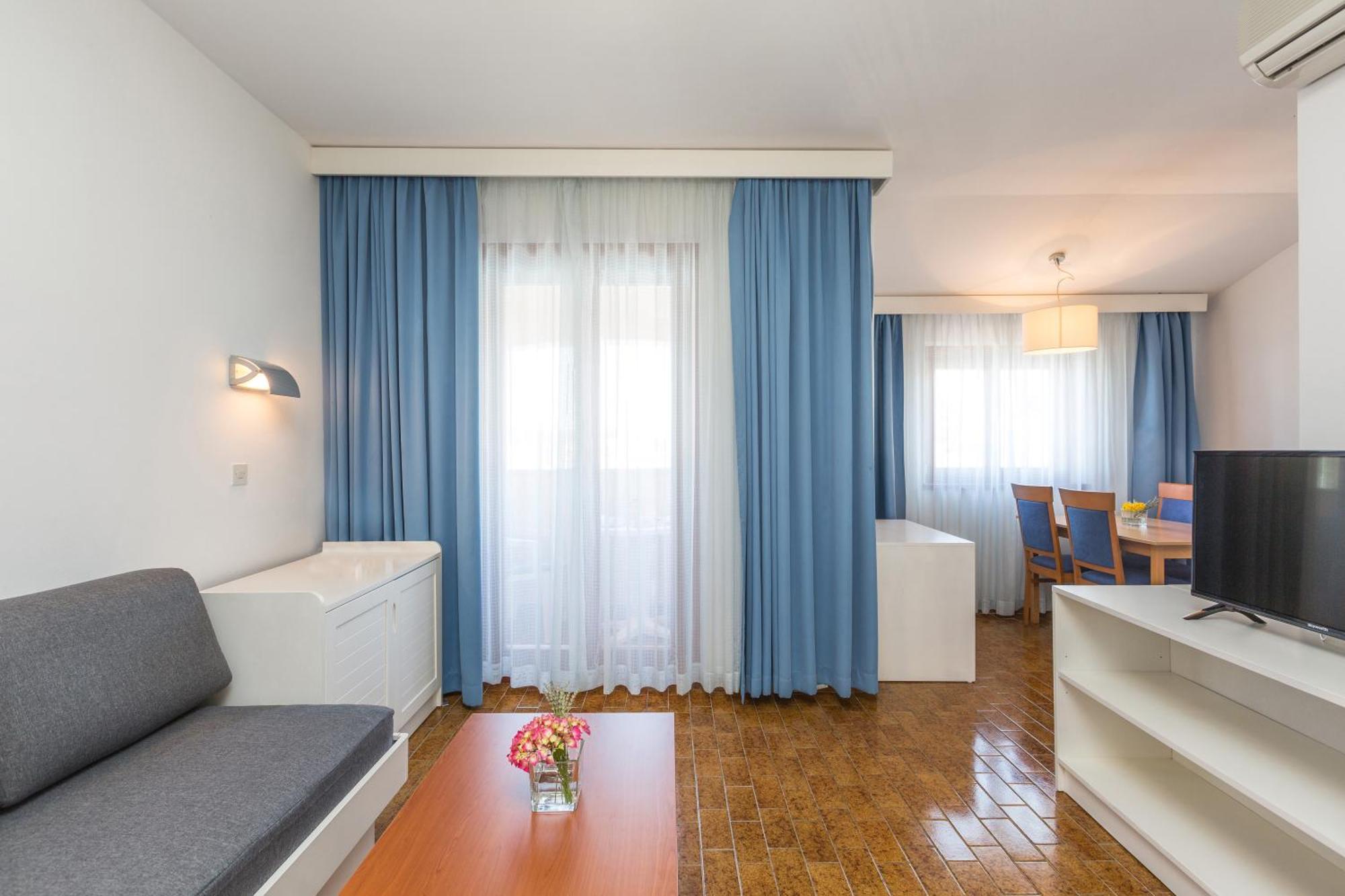 Maistra Select Riva Apartments Vrsar Rom bilde