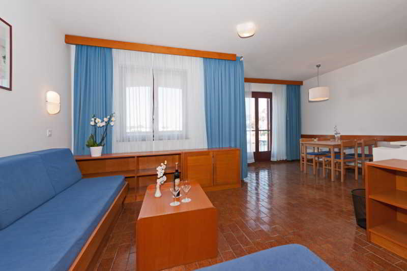 Maistra Select Riva Apartments Vrsar Eksteriør bilde